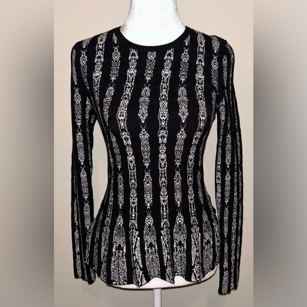 WHBM Long Sleeve Sweater Top